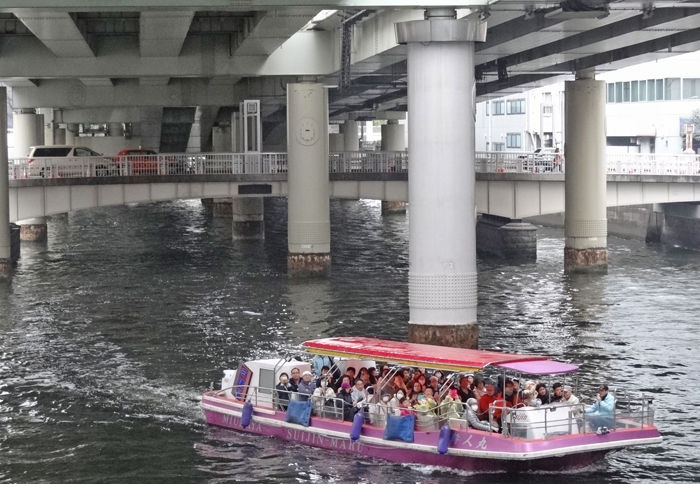 0観光船700