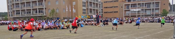 0全校リレー男1年生スタート600