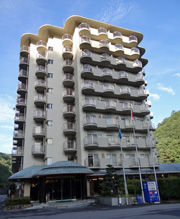 ３０　新樺川観光ホテル180