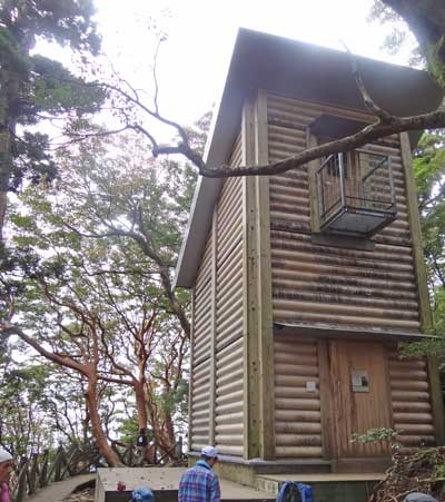 0宮之浦16高塚小屋400