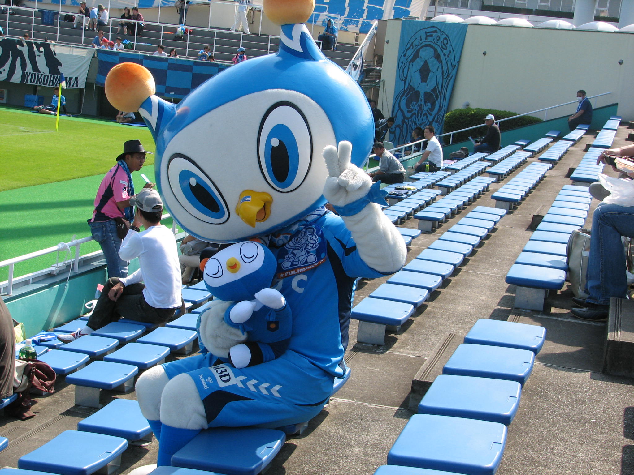 フリ丸二題 横浜ｆｃ ｌｏｖｅ 力を合わせて苦難を乗り越えよう