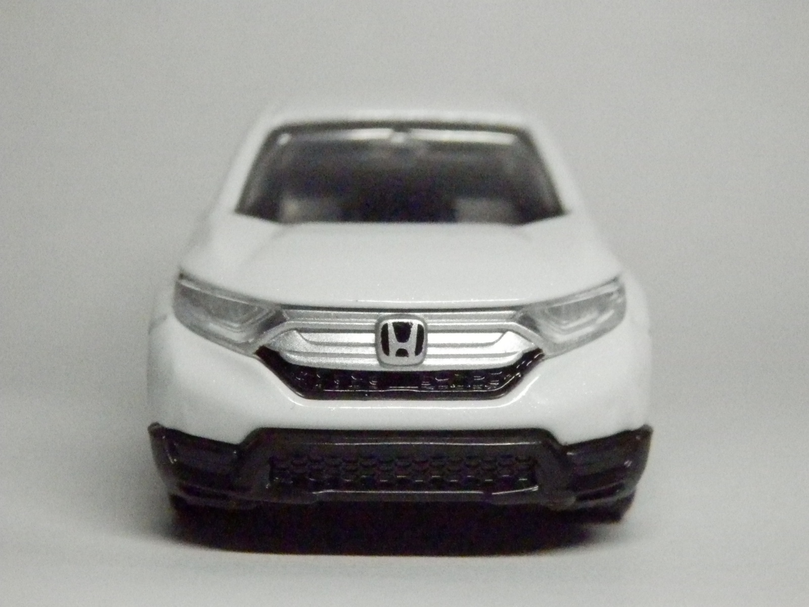 トミカ No.67 ホンダ CR-V レビュー : 気ままにトミカを紹介する