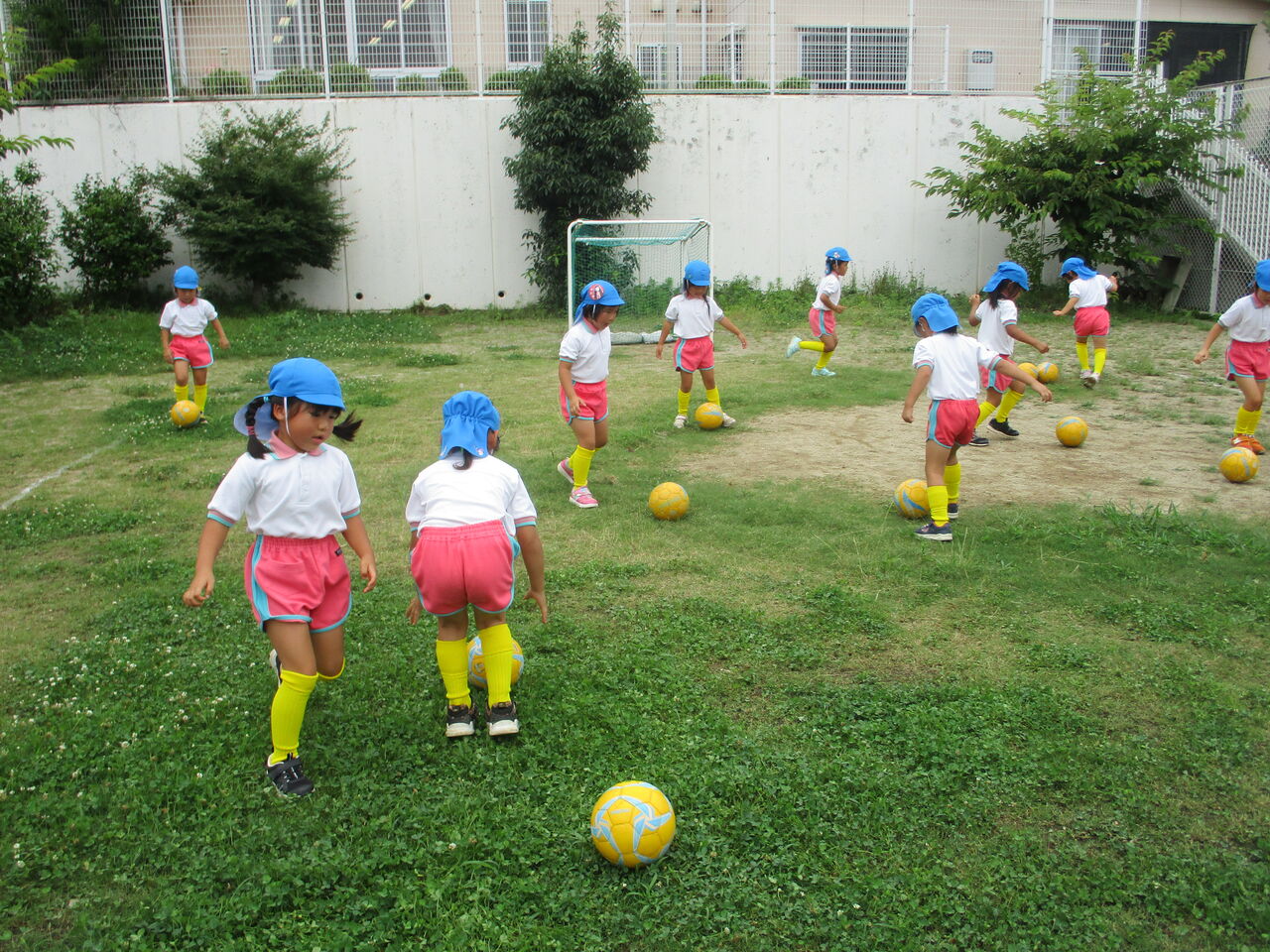 ボールけるのたのしいね 子育てセンターとみがおかのブログ
