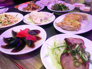 「幸福飯店」