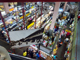 「Waroros Market」
