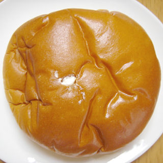 りんごと紅茶のクリームパン<ホイップ入り>