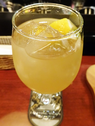 「DRUNK BEARS」