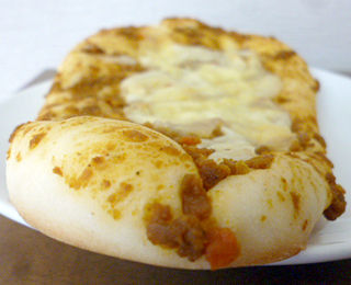 とろけるチーズのカレーナン