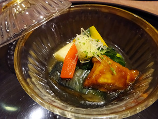 「湯木 新店」