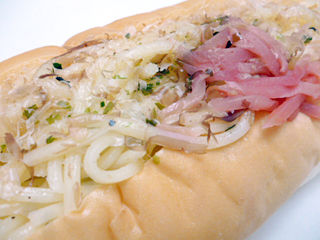 塩焼きそばロール