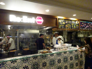 「UMEDA FOOD HALL」