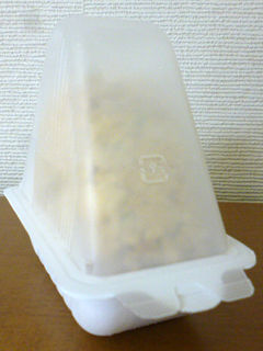 チキンラーメンおにぎり