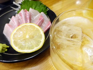 「やまざき屋」