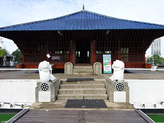 シーマ・マラカヤ寺院