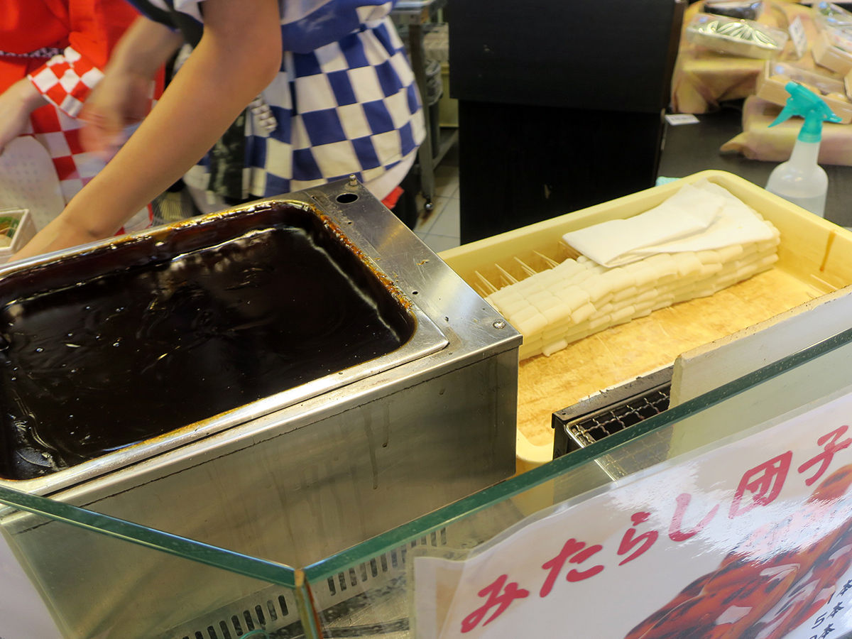 焼き加減はお好みで 十三名物みたらし団子 喜八洲総本舗 大阪十三 食べたん買うたん By 関西女のプチ日記 Powered By ライブドアブログ