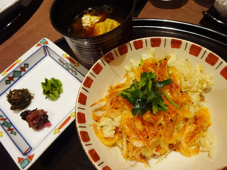 「湯木 新店」