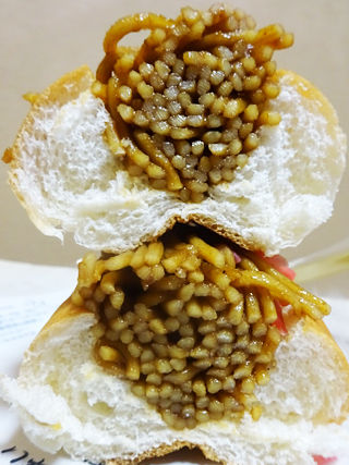こだわりソースの焼きそばパン