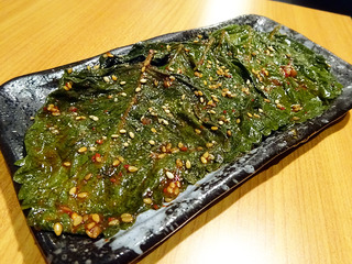 「焼肉マル」