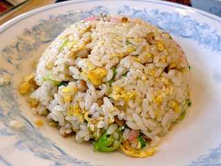 「ぎょうざの満州」