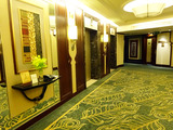 Shangri-La hotel