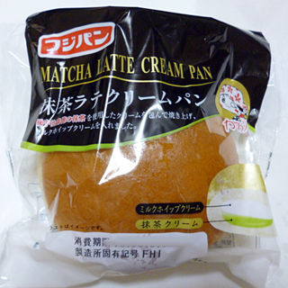 抹茶ラテクリームパン