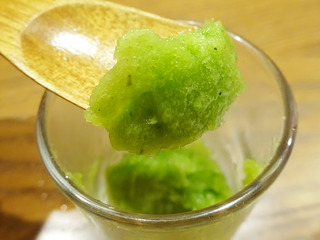 「SION」