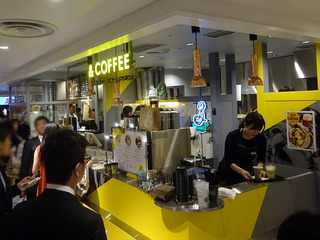 「UMEDA FOOD HALL」