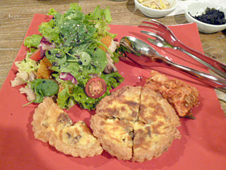 「korean cafe dining dammi」