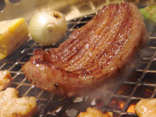 焼き肉栄伸 牛タン