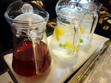 「ST REGIS」