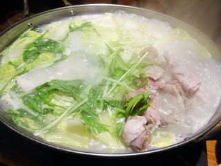「炭火焼鳥 赤白」