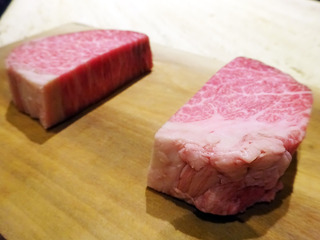 「ステーキハウスFe」