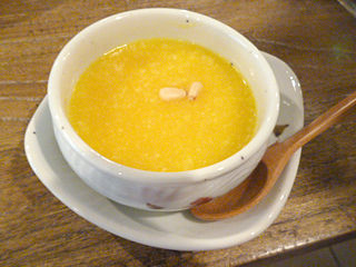 「korean cafe dining dammi」