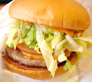 イベリコ豚メンチカツバーガー&サウザン野菜バーガー