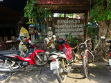 「Ganesha Gallery & Suthep Sangkhalok」