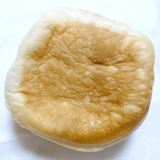 薄皮たまごパン
