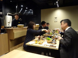 「手巻き焼肉 金の牛」
