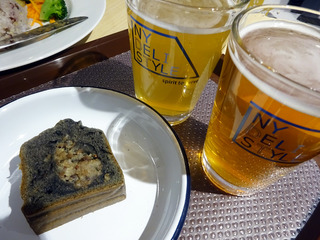 「UMEDA FOOD HALL」