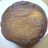 ココアメロンパン(ほんのり苺みるく風味)