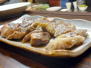 「炭火焼鳥 温」