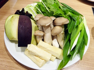 「小肥羊」