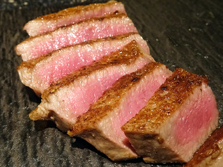 「ステーキハウスFe」
