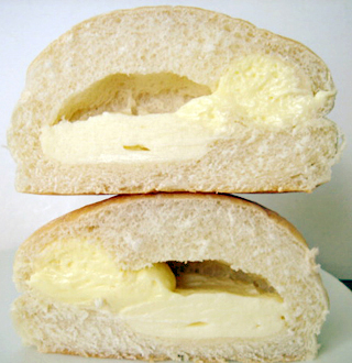 チーズミルククリームパン