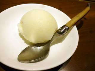「肉彩一歩」