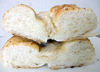 もっちりツナオニオン