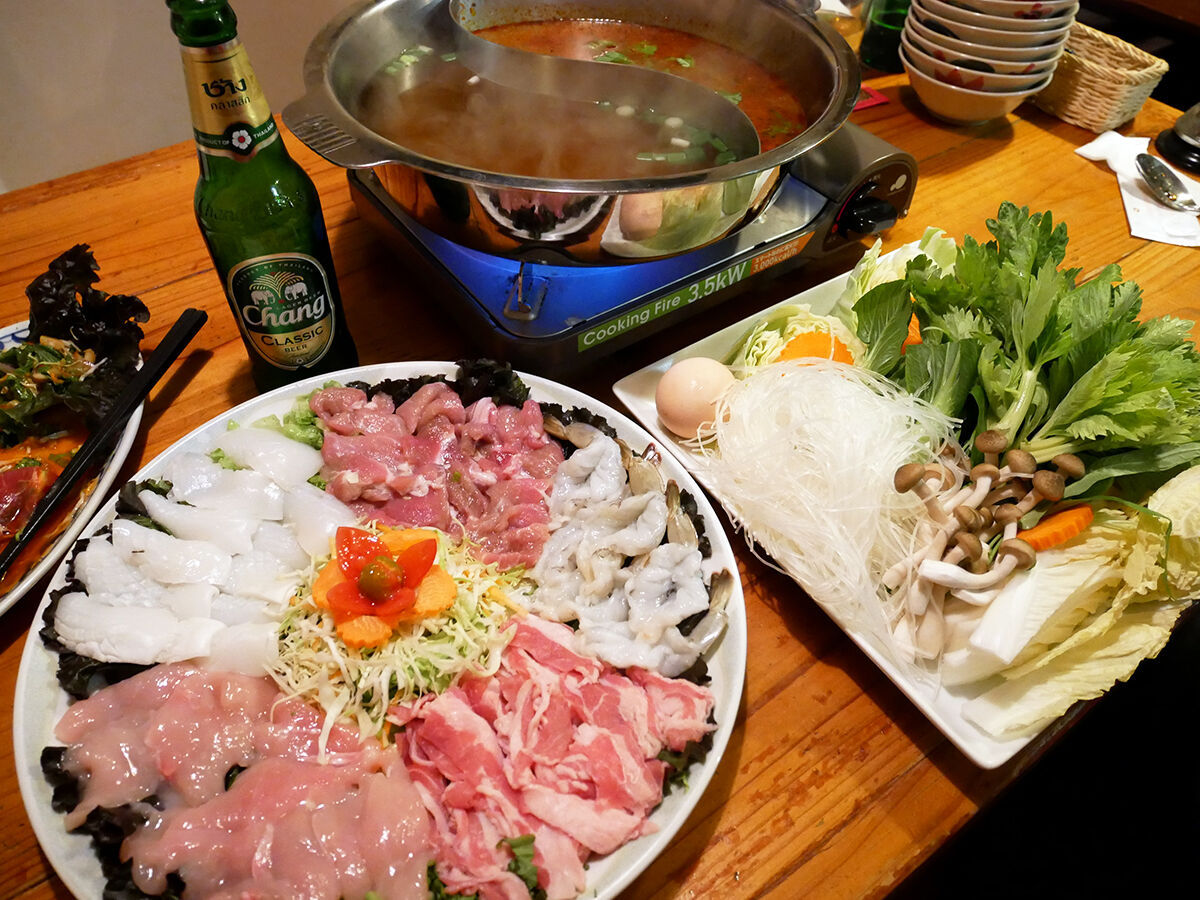 年末年始の飲み会にも 2種のスープとタレで楽しむ絶品タイスキ クワンチャイ 大阪北浜 関西女のプチ日記 Powered By ライブドアブログ 年末年始の飲み会にも 2種のスープとタレで楽しむ絶品タイスキ クワンチャイ 大阪北浜 関西女のプチ日記 Powered By ライブドアブログ