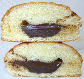 冬のチョコクリームパン