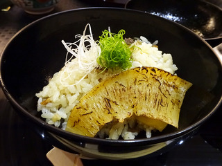 「北新地 湯木本店」