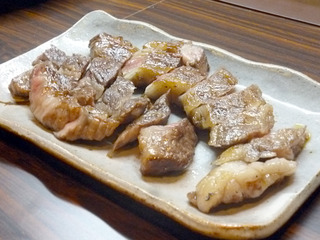 「炭火焼鳥 温」