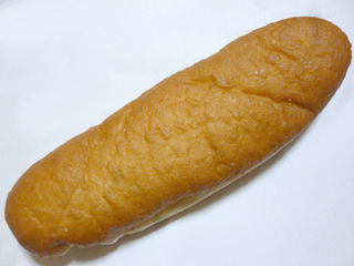 共進牛乳のミルクホイップ揚げパン